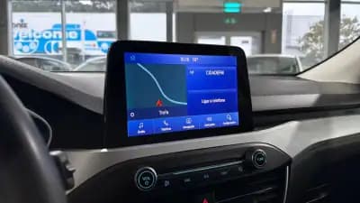 Vendo Ford Focus SW 2021 - 12999 EUR, 160121 km - AUTO.MOTO.pt