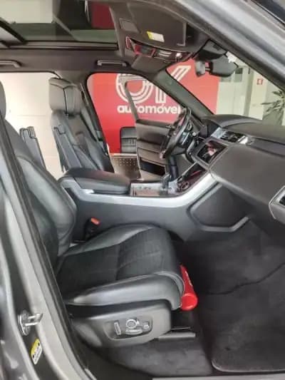 Vendo Land Rover Range Rover Sport 2018 - 42990 EUR, 159000 km - AUTO.MOTO.pt