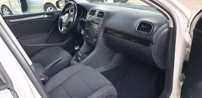 Vendo Volkswagen Golf 2010 - 4500 EUR, 458001 km - AUTO.MOTO.pt