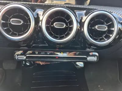 Sell Mercedes-Benz A 180 Limousine 2020 - 21900 EUR, 144925 km - AUTO.MOTO.pt