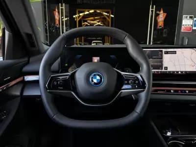 Sell BMW 530e 2025 - 57990 EUR, 22000 km - AUTO.MOTO.pt