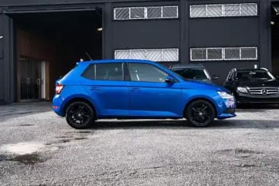 Sell Skoda Fabia 2021 - 10999 EUR, 120000 km - AUTO.MOTO.pt