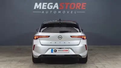 Sell Opel Astra 2025 - 23850 EUR, 17600 km - AUTO.MOTO.pt