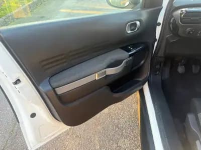 Vendo Citroën C4 Cactus 2015 - 9650 EUR, 151000 km - AUTO.MOTO.pt