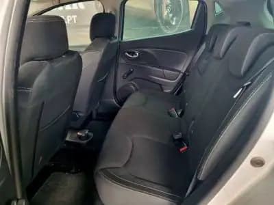 Sell Renault Clio 2019 - 12500 EUR, 90000 km - AUTO.MOTO.pt