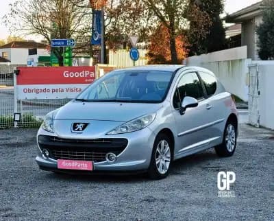 Sell Peugeot 207 2008 - 4990 EUR, 207000 km - AUTO.MOTO.pt