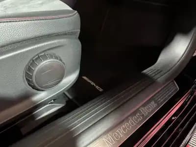 Vendo Mercedes-Benz A 250 2022 - 29250 EUR, 96401 km - AUTO.MOTO.pt