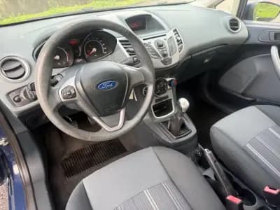 Vendo Ford Fiesta 2009 - 5990 EUR, 171000 km - AUTO.MOTO.pt