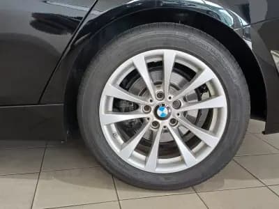 Sell BMW 318 2017 - 21490 EUR, 121861 km - AUTO.MOTO.pt