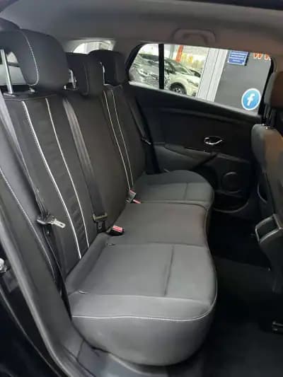 Sell Renault Mégane Sport Tourer 2013 - 4900 EUR, 257854 km - AUTO.MOTO.pt