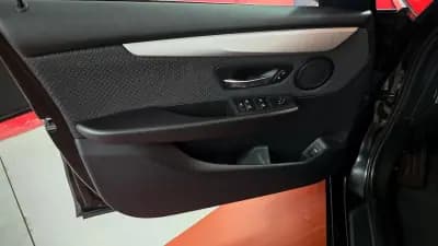 Vendo BMW 216 Active Tourer 2019 - 16890 EUR, 108650 km - AUTO.MOTO.pt