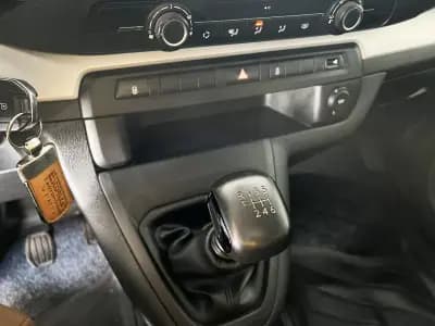 Vendo Citroën Spacetourer 2018 - 21800 EUR, 210620 km - AUTO.MOTO.pt