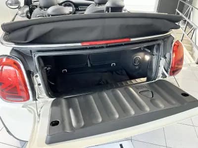 Vendo MINI 2019 - 24800 EUR, 28470 km - AUTO.MOTO.pt