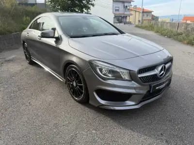 Vendo Mercedes-Benz CLA 180 2014 - 16450 EUR, 205000 km - AUTO.MOTO.pt