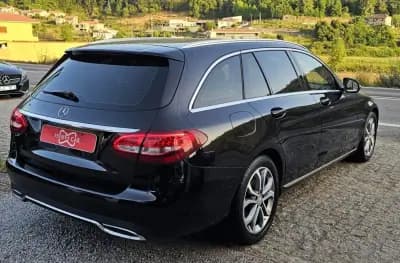 Sell Mercedes-Benz C 180 2015 - 17500 EUR, 240000 km - AUTO.MOTO.pt