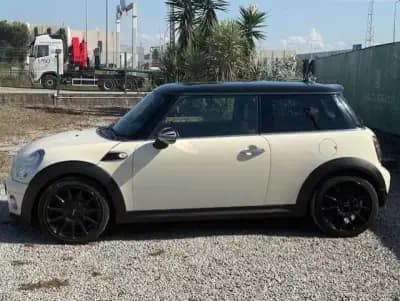 Sell MINI Cooper 2009 - 9500 EUR, 165100 km - AUTO.MOTO.pt