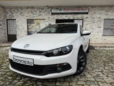 Vendo Volkswagen Scirocco 2010 - 10900 EUR, 189000 km - AUTO.MOTO.pt