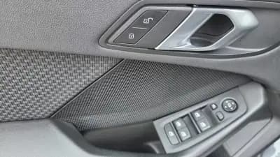 Sell BMW 116 2019 - 19590 EUR, 132000 km - AUTO.MOTO.pt