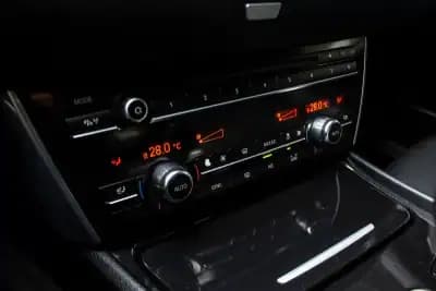 Vendo BMW 520 Gran Turismo 2015 - 19990 EUR, 183123 km - AUTO.MOTO.pt