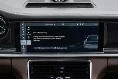 Sell Porsche Panamera Sport Turismo 2018 - 69950 EUR, 133000 km - AUTO.MOTO.pt