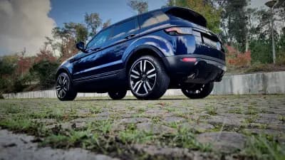 Sell Land Rover Range Rover Evoque 2017 - 24900 EUR, 203000 km - AUTO.MOTO.pt