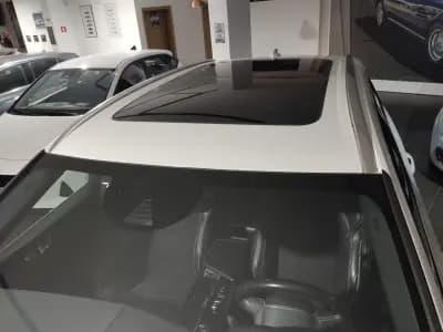 Sell Volvo XC 60 2018 - 31490 EUR, 132000 km - AUTO.MOTO.pt