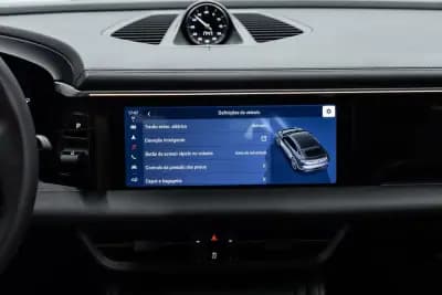 Sell Porsche Macan 2024 - 87950 EUR, 16000 km - AUTO.MOTO.pt