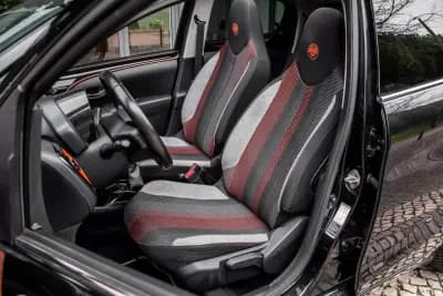 Vendo Peugeot 108 2018 - 9450 EUR, 70258 km - AUTO.MOTO.pt