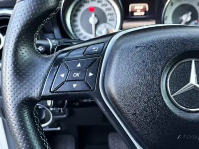 Sell Mercedes-Benz GLA 200 2015 - 20750 EUR, 124000 km - AUTO.MOTO.pt