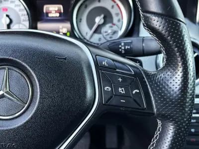 Sell Mercedes-Benz GLA 200 2015 - 20750 EUR, 124000 km - AUTO.MOTO.pt