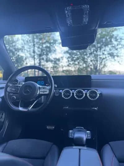 Vendo Mercedes-Benz CLA 250 2021 - 29900 EUR, 107769 km - AUTO.MOTO.pt