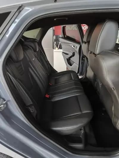 Vendo Ford Focus 2015 - 20500 EUR, 125550 km - AUTO.MOTO.pt