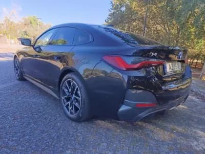 Vendo BMW i4 2023 - 49900 EUR, 56000 km - AUTO.MOTO.pt