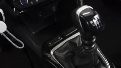 Sell Opel Corsa 2025 - 16450 EUR, 20000 km - AUTO.MOTO.pt