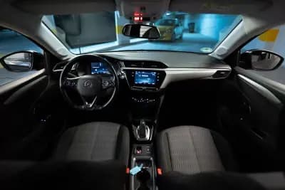 Vendo Opel Corsa-e 2020 - 12950 EUR, 69990 km - AUTO.MOTO.pt