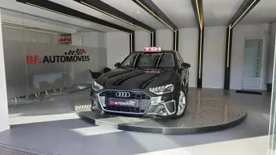 Sell Audi A4 2020 - 26900 EUR, 85888 km - AUTO.MOTO.pt