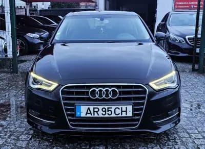 Vendo Audi A3 2014 - 13999 EUR, 208000 km - AUTO.MOTO.pt