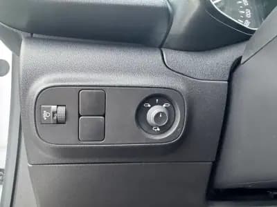 Sell Citroën C3 2022 - 12890 EUR, 18922 km - AUTO.MOTO.pt