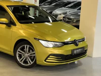 Sell Volkswagen Golf 2021 - 17990 EUR, 50000 km - AUTO.MOTO.pt