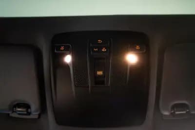 Vendo Mercedes-Benz GLA 180 2017 - 17900 EUR, 228238 km - AUTO.MOTO.pt