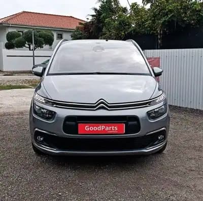 Sell Citroën C4 Spacetourer 2019 - 19900 EUR, 90359 km - AUTO.MOTO.pt