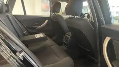 Vendo BMW 318 2013 - 13990 EUR, 216833 km - AUTO.MOTO.pt