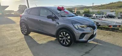 Sell Renault Captur 2023 - 18680 EUR, 30124 km - AUTO.MOTO.pt