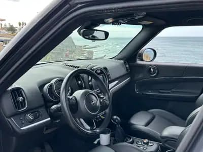 Vendo MINI Countryman 2020 - 25000 EUR, 81000 km - AUTO.MOTO.pt