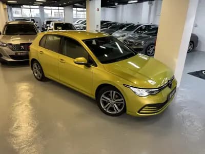 Sell Volkswagen Golf 2021 - 17990 EUR, 50000 km - AUTO.MOTO.pt