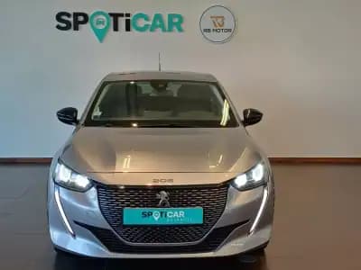 Vendo Peugeot 208 2023 - 27000 EUR, 24150 km - AUTO.MOTO.pt