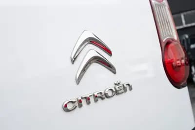 Sell Citroën Berlingo 1.6 BlueHDi Feel 2018 - 13400 EUR, 210000 km - AUTO.MOTO.pt