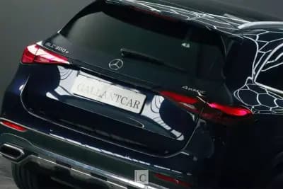 Vendo Mercedes-Benz GLC 300 2023 - 66500 EUR, 32000 km - AUTO.MOTO.pt