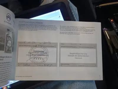 Vendo Citroën C4 2024 - 22900 EUR, 25000 km - AUTO.MOTO.pt