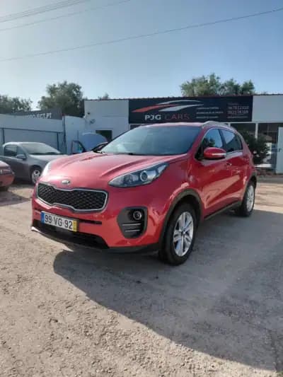 Sell Kia Sportage 2018 - 18900 EUR, 124000 km - AUTO.MOTO.pt